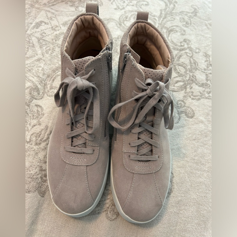 Grey suede high top sneakers, size 10